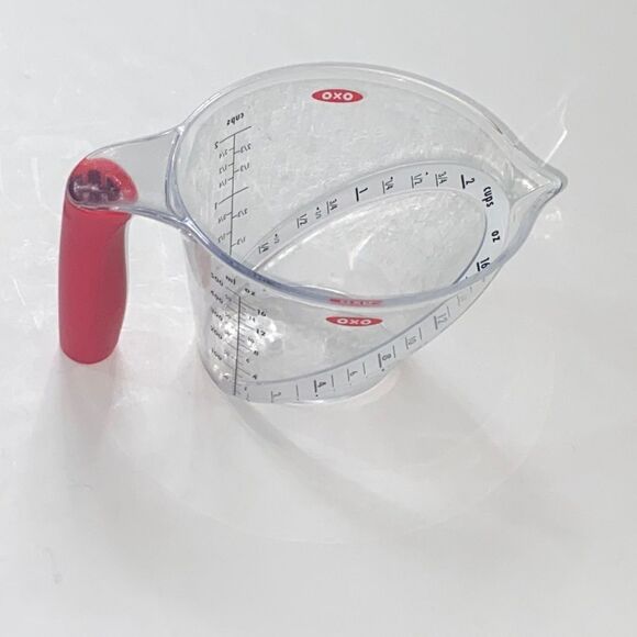 OXO Softworks Angled Measuring Cup - Picture 1 of 8